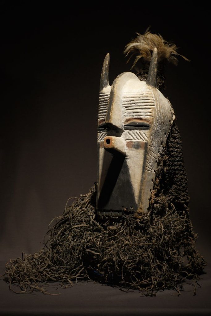 Dscf4959 luba songye animal mask