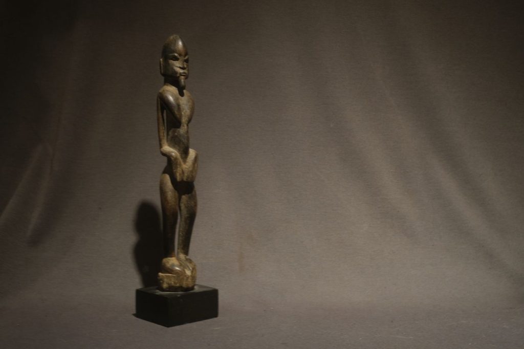 Dogon figure Quitenbaum