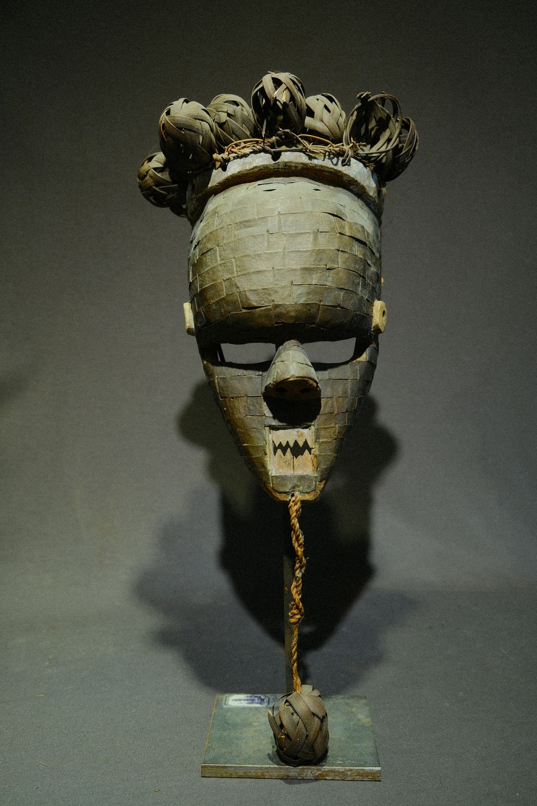 Salampasu mask