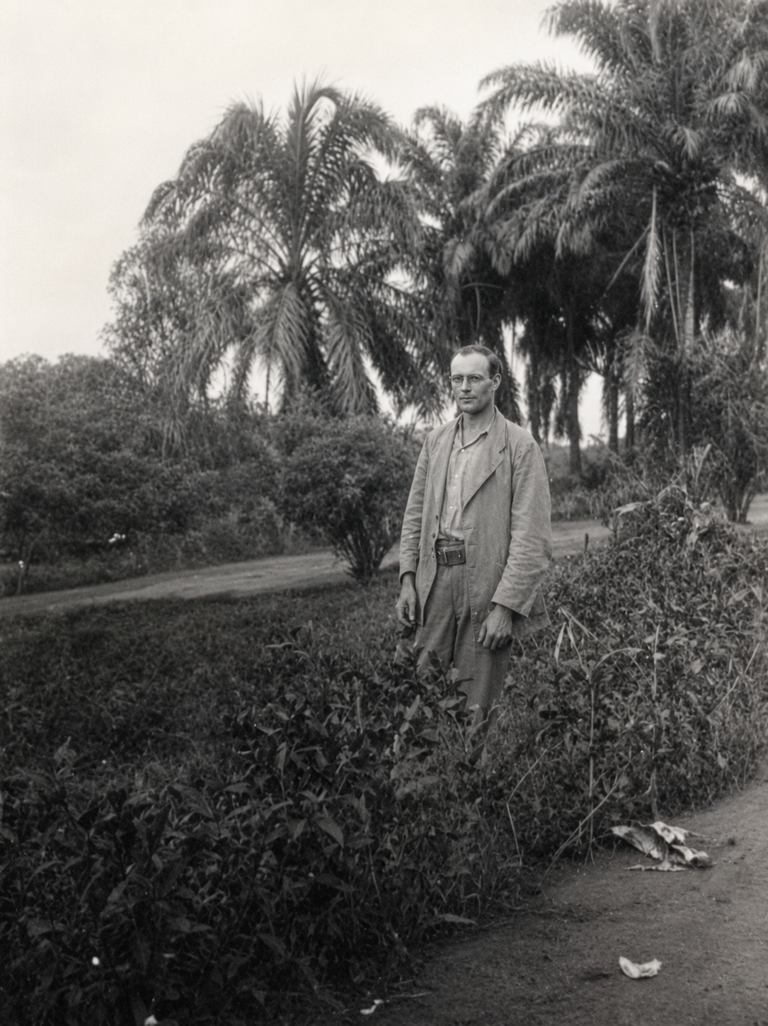 Eugene Reuze in the congo 1904